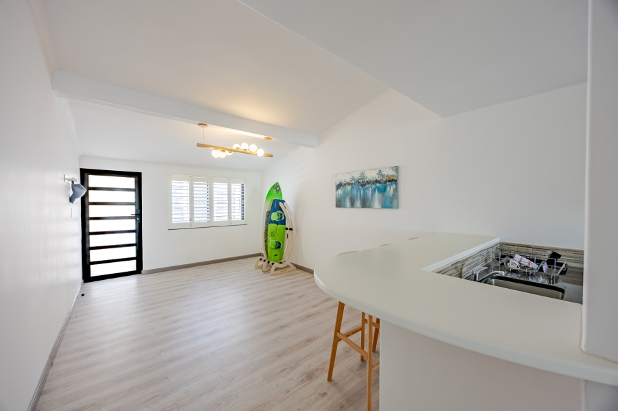 2 Bedroom Property for Sale in Milnerton Central Western Cape